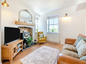 Living area | Clear View Cottage, Pickering