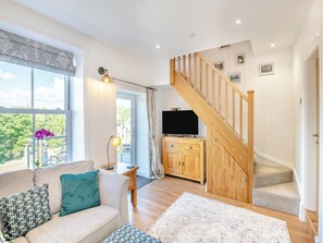 Living area | Clear View Cottage, Pickering