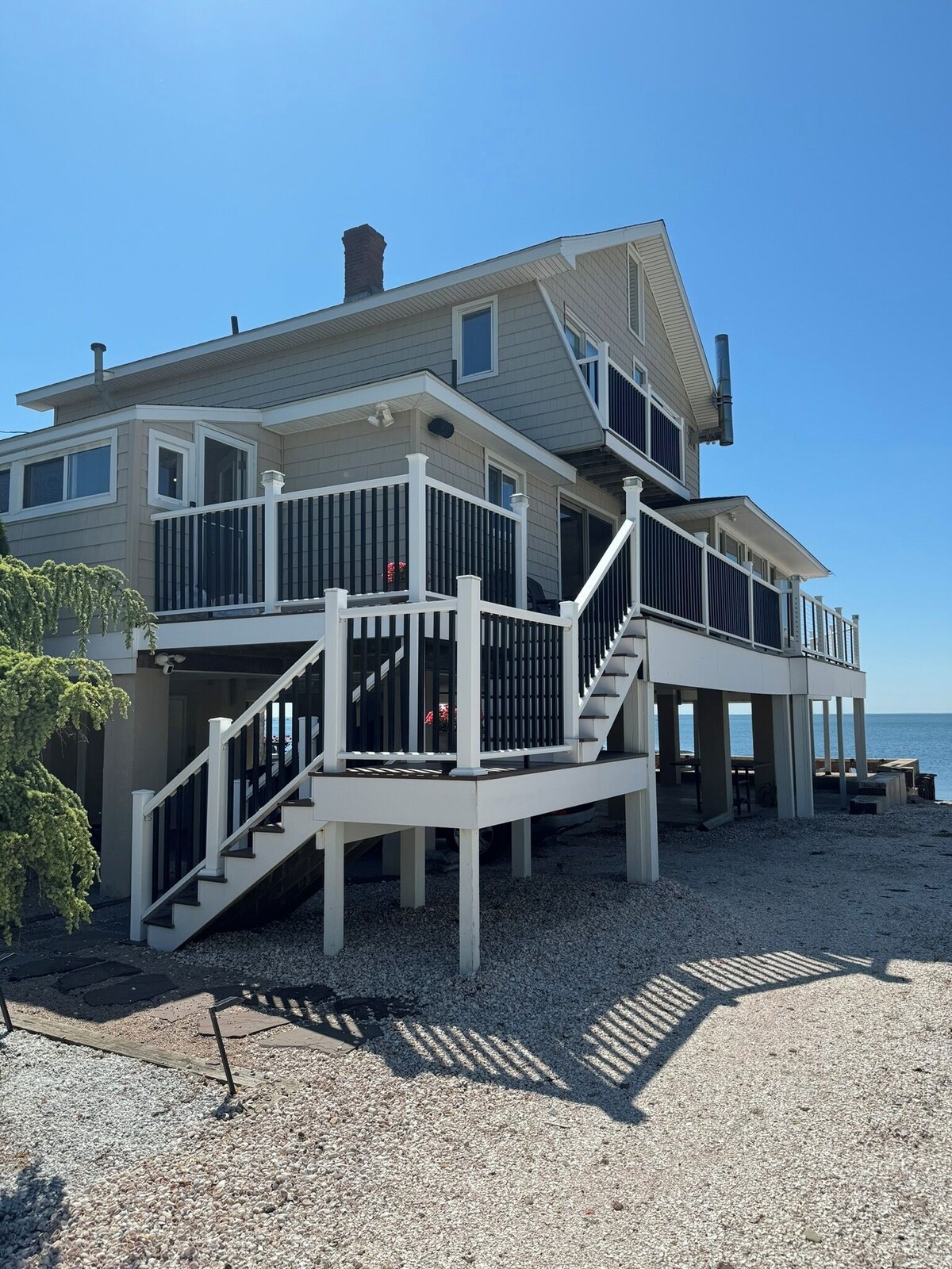 Direct BeachFront Modern Home