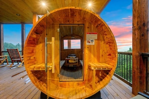 The barrel sauna offers incredible views and amazing health benefits. Conveniently on the back deck for use during your stay.