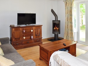 Living area | Woodpeckers Halt, Bembridge