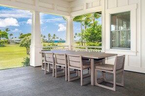 Outdoor dining