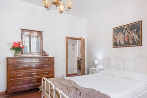 Autumn, Bedroom, Spring, Summer
