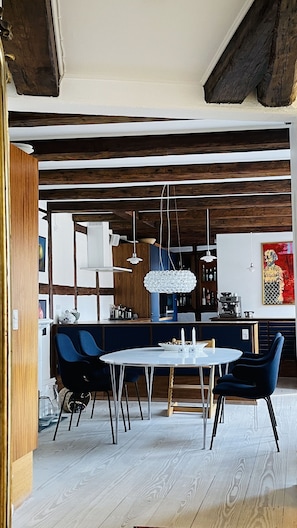 Dining Room, Kitchen