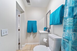 Bathroom (1)