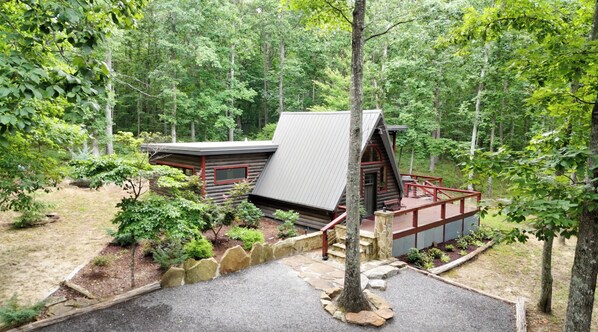 Wolf & Bears! A-Frame with Sauna Near The Rim of The Canyon.