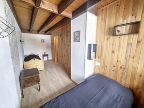 Child's bedroom