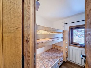 Child's bedroom