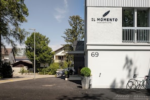 Esterni
