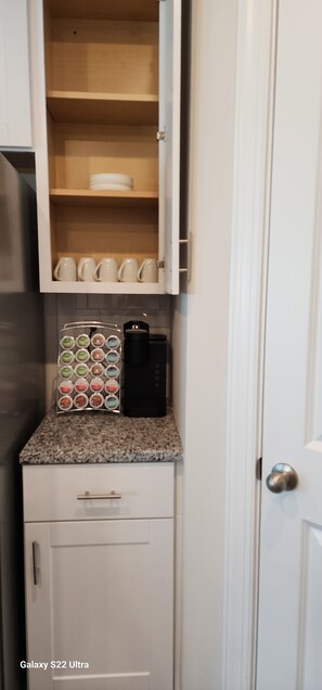 Mugs for coffee and a variety of flavors. 
