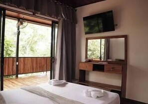 Room 1 (2)