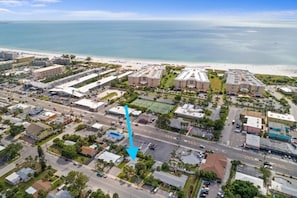 Walkable to St. Pete Beach
