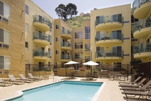 WorldMark Mission Valley_2.jpg