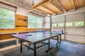 Spielezimmer