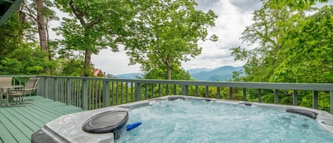 Bain à remous extérieur