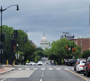 Walk straight to the Capitol from the place (this is the view in front of the place)!