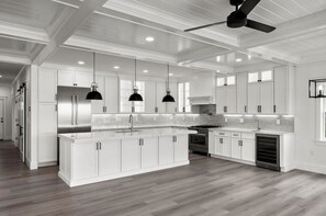 BRAND NEW chefs kitchen