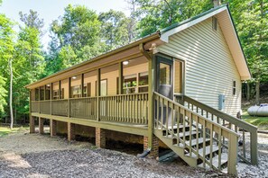 Cabin Exterior | Fire Pit | Single-Story Home