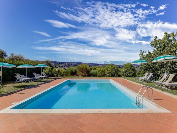 Piscine maison de vacances