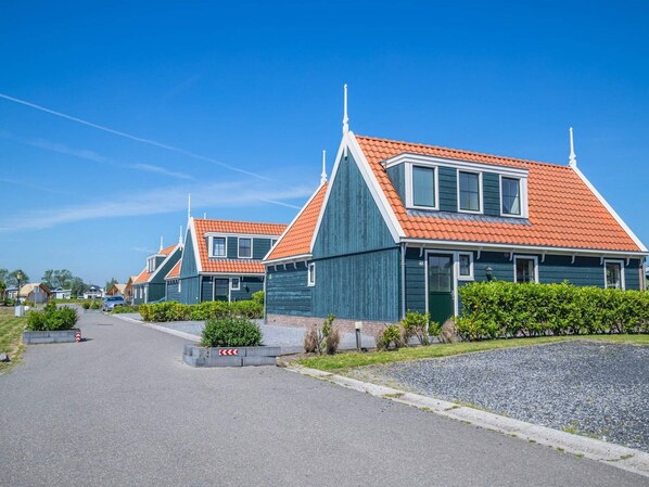 Holiday Home Exterior [summer]