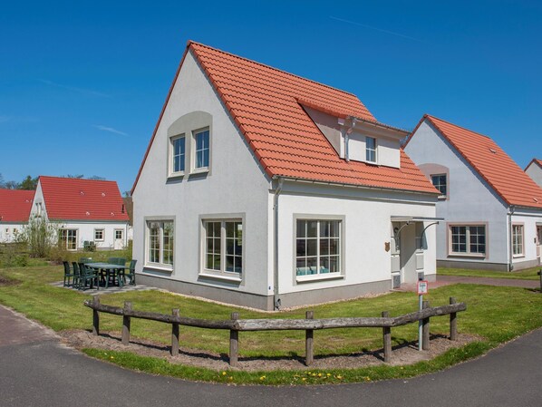 Holiday Home Exterior [summer]