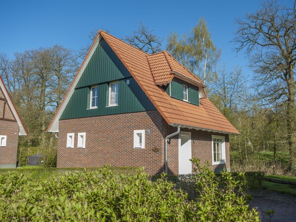 Holiday Home Exterior [summer]