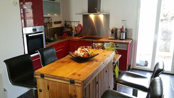 Private kitchen