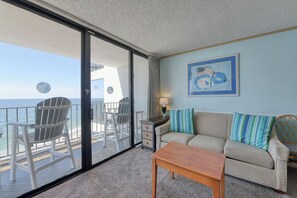 Royal Garden Resort 609