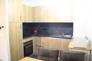 Kitchen Apartment Imperial IP402 in Châtel, France