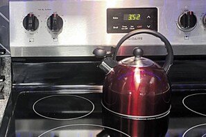 Kaffee und/oder Kaffeemaschine