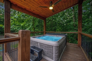 Hot Tub amongst the trees