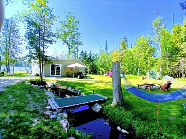  little Paradise the creek the lake nature trail privacy it's a beautiful Lake