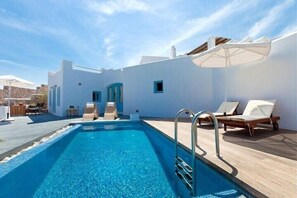 Superb Santorini Villa | 1 Bedroom | Villa Erato | Wonderful Aegean Sea Views and Private Pool | Close to Beach | Vourvoulos