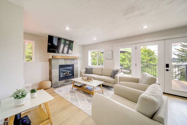 Hayden Vacation Rental | 3BR | 2BA | Stairs Required | 1,350 Sq Ft