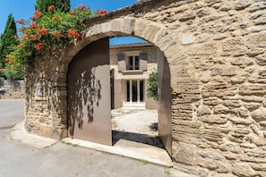 Exterior detail
