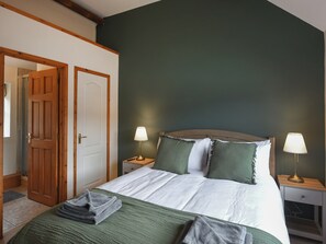 Double bedroom | Caradoc - Botvyle Farm, Church Stretton