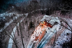 Snowy Hemlock Creek Cabin!