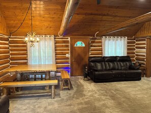 Living Room (3)