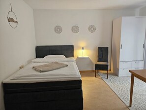 Nr. 6 - 1-Zimmer-Appartement, max. 2 Personen-Zimmer Nr. 6