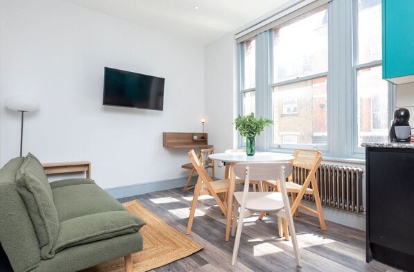 Open plan kitchen and living room