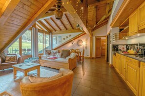 Living and dining room