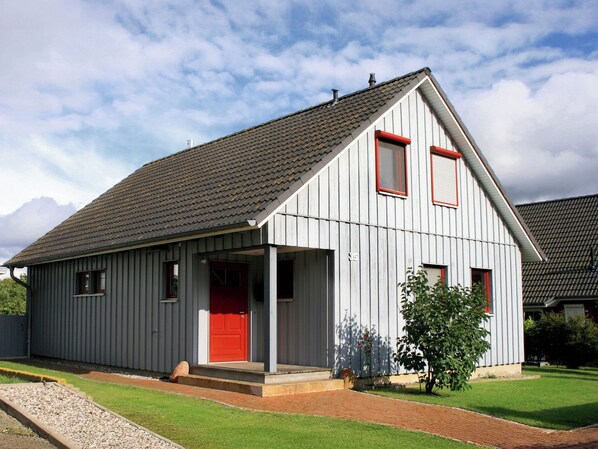 Holiday Home Exterior [summer]
