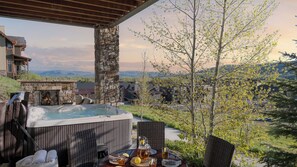 A soak and a view sounds just right