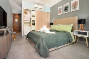 Return to our spacious bedrooms each evening, and indulge in a peaceful night of sleep on soft linens and comfy matress.