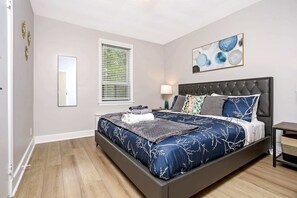 Get a great night's sleep in the King sized bed.