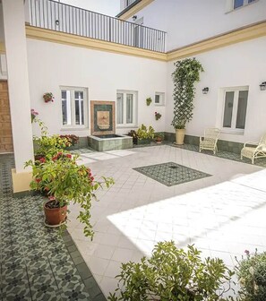 le patio du palacio Duende