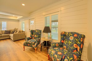 Living Room | 1st Floor