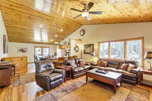 Living Room | Main Level | Free WiFi | Central A/C & Heat