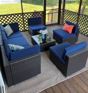 Screened in porch