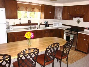 Moose Kitchen